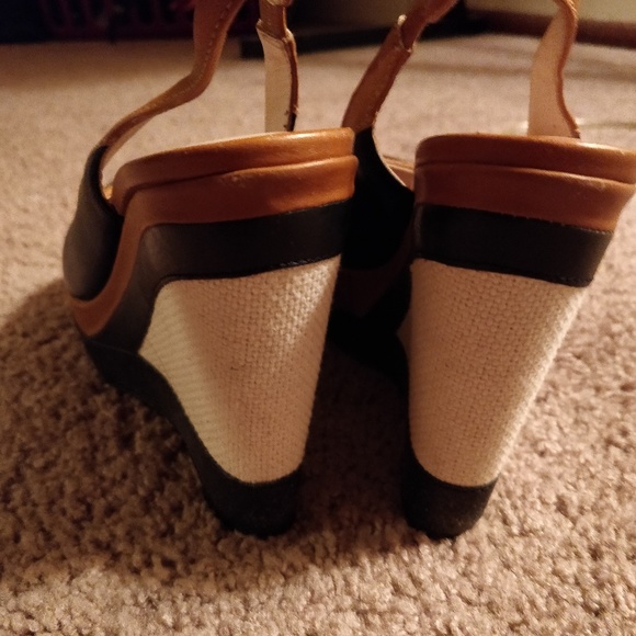 Authentic Escada platform bump - Picture 6 of 7